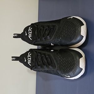 Nike Women's Air Max 27C